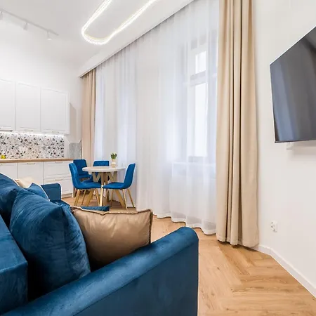 Apartment Nowowiejskiego Downtown Deluxe By Bookinghost