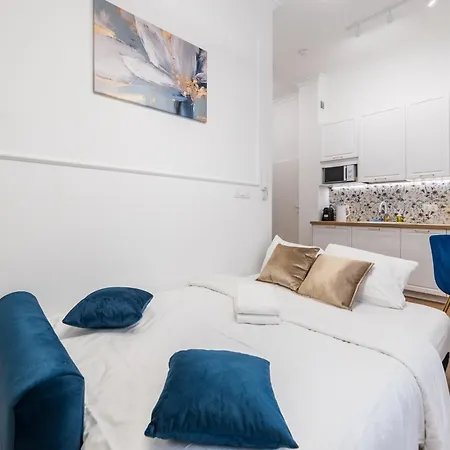 Apartment Nowowiejskiego Downtown Deluxe By Bookinghost Poznan