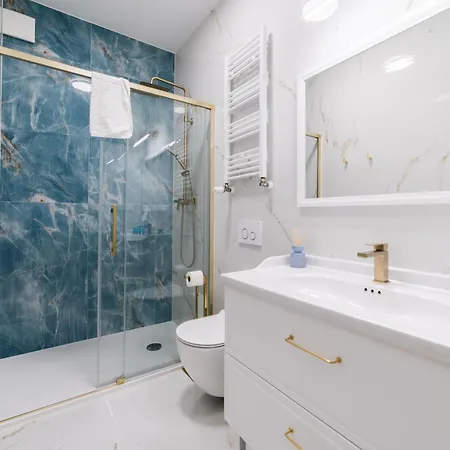 Nowowiejskiego Downtown Deluxe By Bookinghost Apartment *